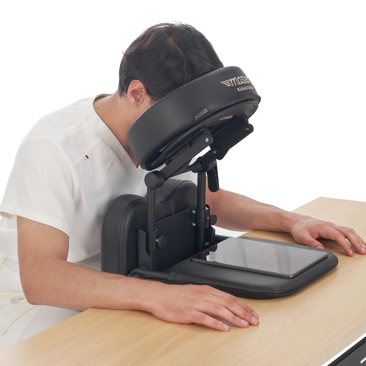 Portable Seated Support for vitrectomy recovery